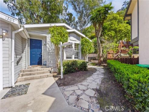 1205  Victory   Walk, Laguna Beach, CA