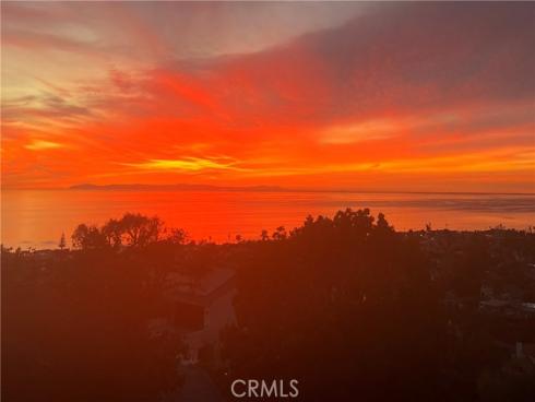 974  Van Dyke   Drive, Laguna Beach, CA