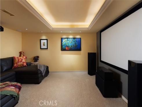 31953 10th Avenue, Laguna Beach, CA