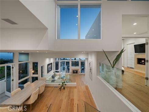 1061 Skyline Drive, Laguna Beach, CA