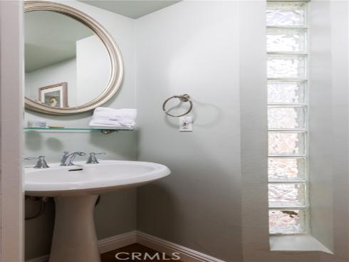 968 Acapulco Street, Laguna Beach, CA