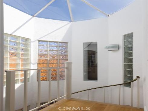 968 Acapulco Street, Laguna Beach, CA