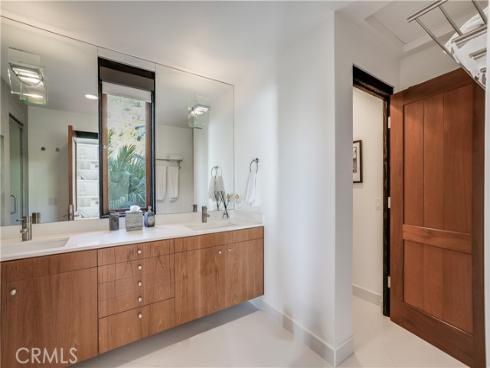 32091 Coast Highway , Laguna Beach, CA