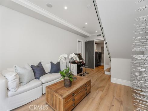 66 S La Senda Drive , Laguna Beach, CA