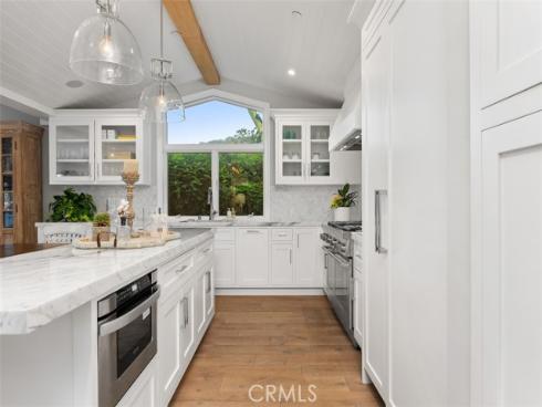 66 S La Senda Drive , Laguna Beach, CA