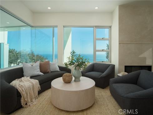 468 Ashton Drive, Laguna Beach, CA