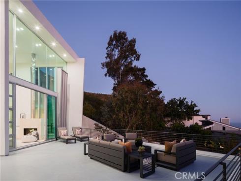 468 Ashton Drive, Laguna Beach, CA