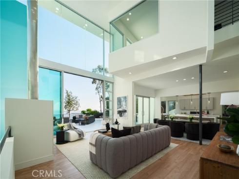 468 Ashton Drive, Laguna Beach, CA