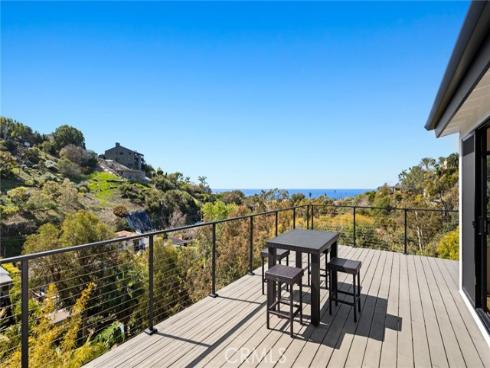 990  Meadowlark   Drive, Laguna Beach, CA
