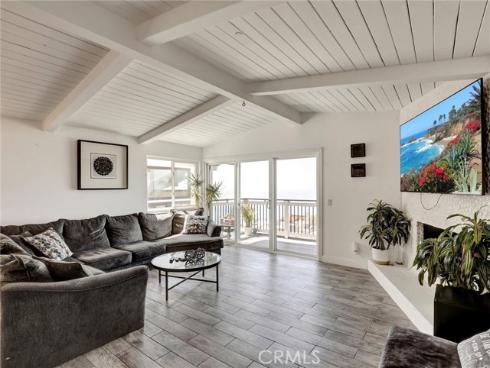 883 Santa Ana Street, Laguna Beach, CA