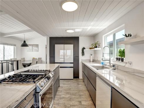 883 Santa Ana Street, Laguna Beach, CA