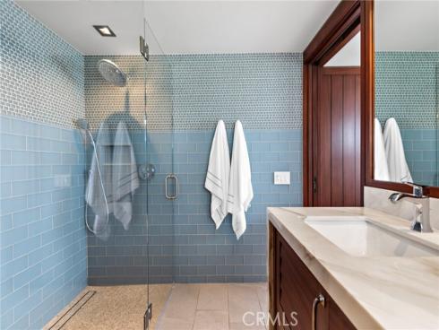 31678 Seacliff Drive, Laguna Beach, CA