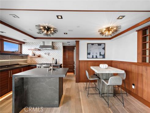 31678 Seacliff Drive, Laguna Beach, CA