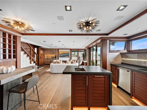 31678 Seacliff Drive, Laguna Beach, CA