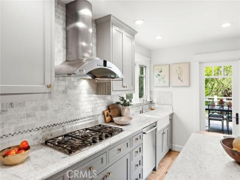 994 Bluebird Canyon Drive, Laguna Beach, CA