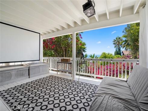 1029 Katella , Laguna Beach, CA
