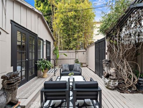 1056 Glenneyre Street, Laguna Beach, CA