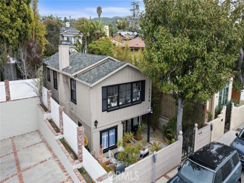 1056 Glenneyre Street, Laguna Beach, CA