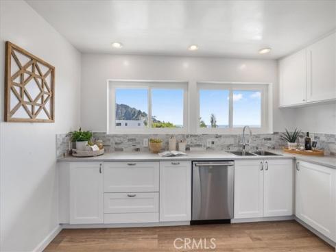 21703 Ocean Vista Drive 204 , Laguna Beach, CA