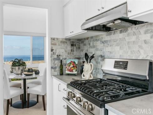 21703 Ocean Vista Drive 204 , Laguna Beach, CA