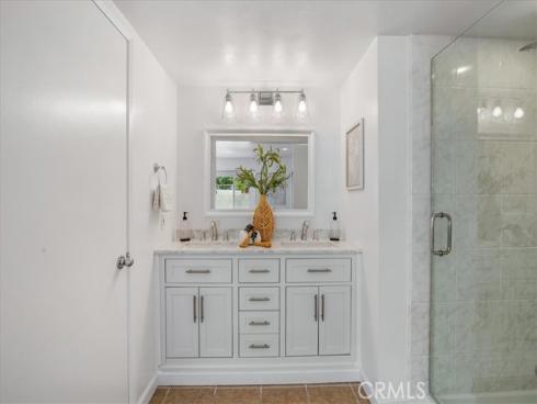 21703 Ocean Vista Drive 204 , Laguna Beach, CA