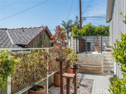 567  Flora   Street, Laguna Beach, CA