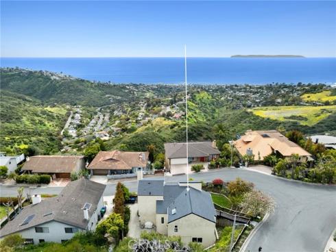 2888 Bernard Court , Laguna Beach, CA