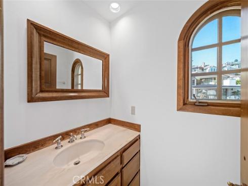 64  Emerald Bay  , Laguna Beach, CA