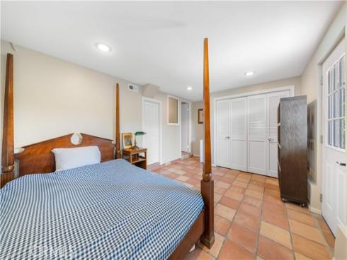 1091 La Mirada Street, Laguna Beach, CA