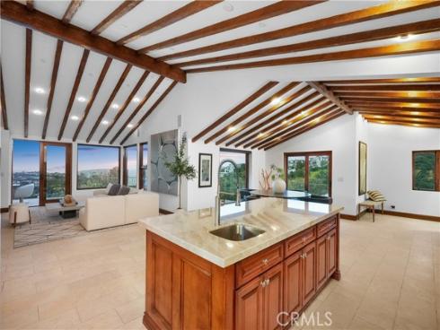2516 Temple Hills Drive, Laguna Beach, CA