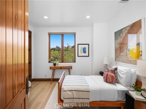 2516 Temple Hills Drive, Laguna Beach, CA