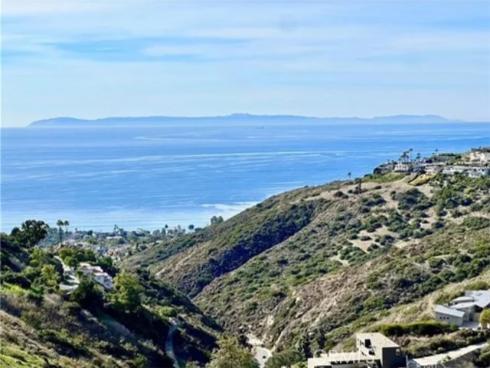 2516  Temple Hills   Drive, Laguna Beach, CA