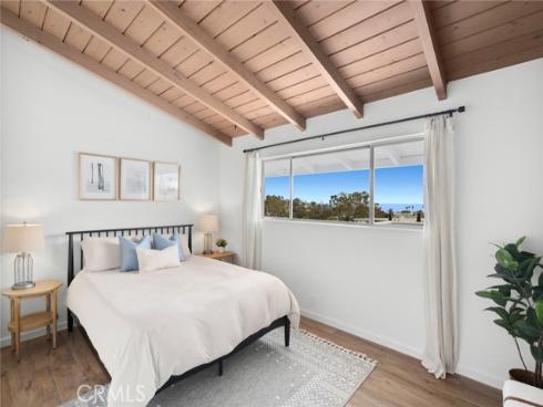 135  High Drive  , Laguna Beach, CA