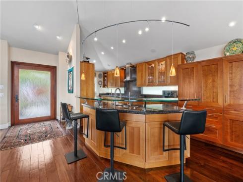 535 High Dr , Laguna Beach, CA