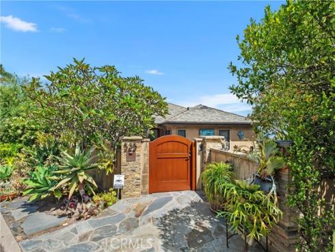 535 High Dr , Laguna Beach, CA