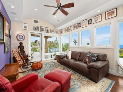 535 High Dr , Laguna Beach, CA