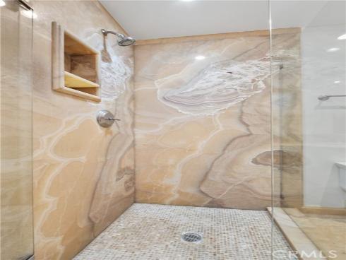 535 High Dr , Laguna Beach, CA