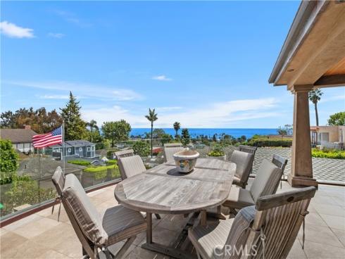 535 High Dr , Laguna Beach, CA