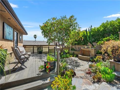 535 High Dr , Laguna Beach, CA