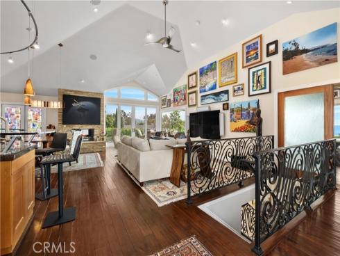 535 High Dr , Laguna Beach, CA