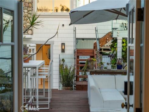 461 Poplar Street, Laguna Beach, CA
