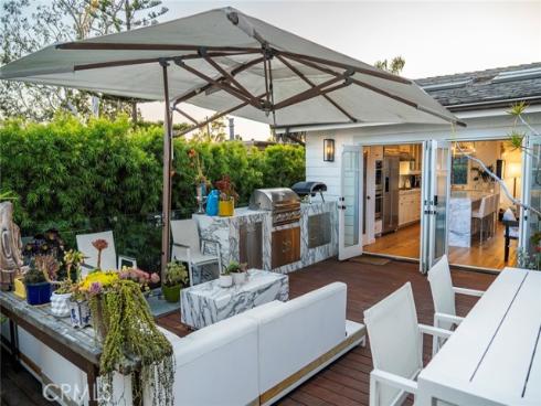 461 Poplar Street, Laguna Beach, CA