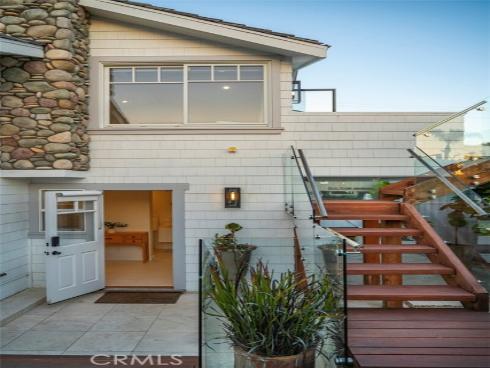 461 Poplar Street, Laguna Beach, CA