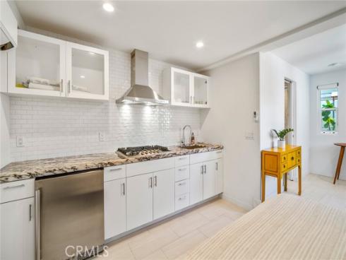 461 Poplar Street, Laguna Beach, CA