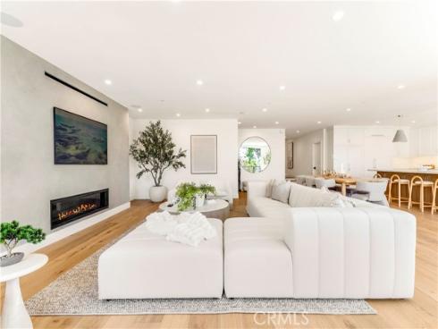 1759 Glenneyre Street, Laguna Beach, CA
