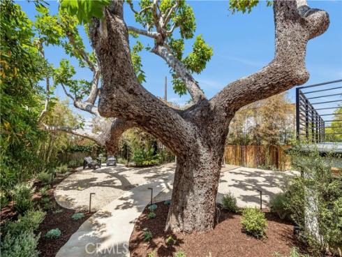 1759 Glenneyre Street, Laguna Beach, CA