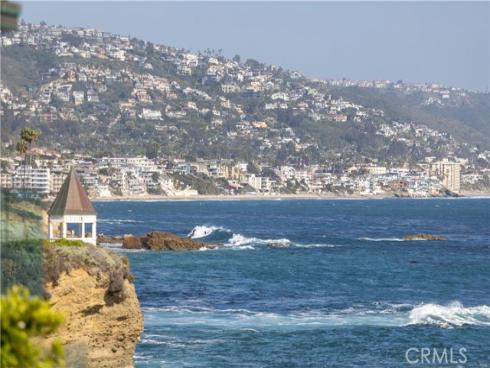 1041  Marine   Drive, Laguna Beach, CA