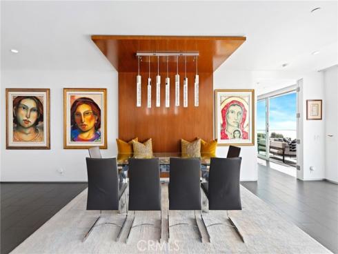 1088 Del Mar Avenue, Laguna Beach, CA