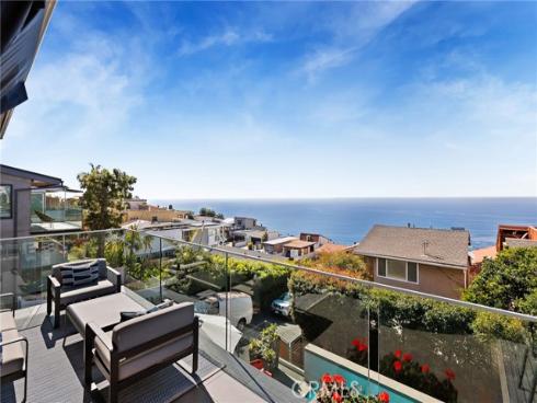 1088 Del Mar Avenue, Laguna Beach, CA