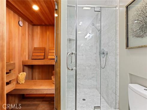 1088 Del Mar Avenue, Laguna Beach, CA